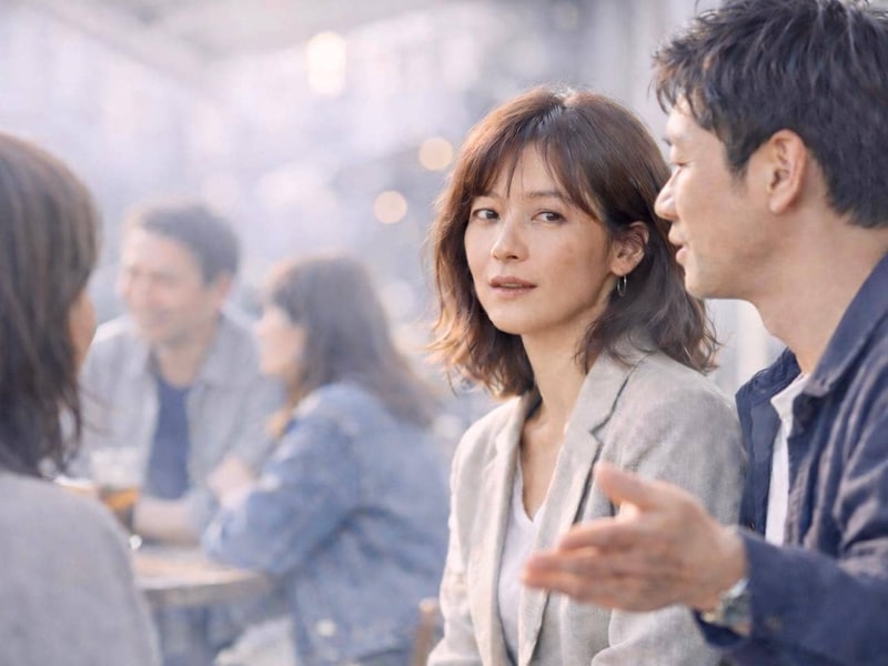 隠されるか見せられるか？本命だけに変わる男性の“周囲への扱い”とは