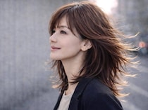 【40代・50代】今っぽくて若々しい人は“ツヤ髪すぎない”。2026春・大人ヘアの正解