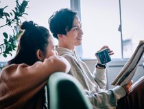 趣味や友達付き合いに夢中。そんな彼氏に「かまってもらう方法」とは