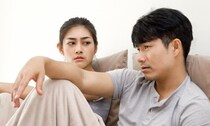 勘違いするとイタいだけ。男性が出す「あなたに興味ゼロ」の決定的サイン