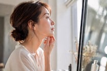 「横から見たときに差がつく」40代以降に見直したい“老け見えポイント”