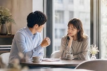 説明する姿勢がまるで違う。男性が本命にだけ見せる“誠実さ＆向き合い方”