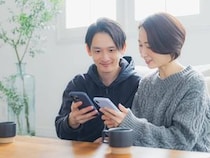 “本気で好き”が言動から伝わってくる。男性が隠しきれない「本命サイン」