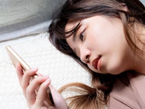 「返信が遅い＝脈なし」じゃない。本命女性だけがもらえるLINEの“特徴”