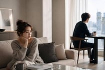「なんで急にそっけない？」男性が“ひとりになりたい”ときにすること