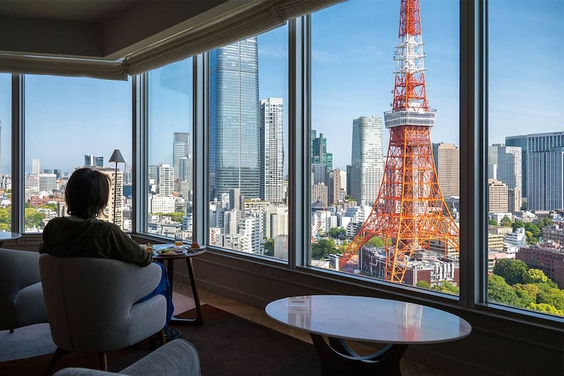 32階にあるプレミアムクラブラウンジで絶景モーニングを満喫。【ザ・プリンス パークタワー東京】