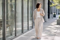「昔より服が似合わない…」それ、“体型の変化”ではなく“質感の設計”が原因かも