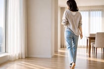 頑張っているのに下半身が変わらない…。40代から始めたい“太もも裏と体幹”が目覚める簡単習慣