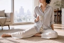 【40代からの下半身対策】なかなか落ちない内ももに。股関節から整える簡単ストレッチ