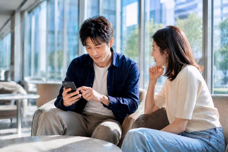 「その日なら空けるよ」男性があなたのために予定を動かすのは本命行動
