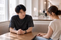 「それ、一緒に考えよう」男性が本命相手の“迷い”を放っておけない理由