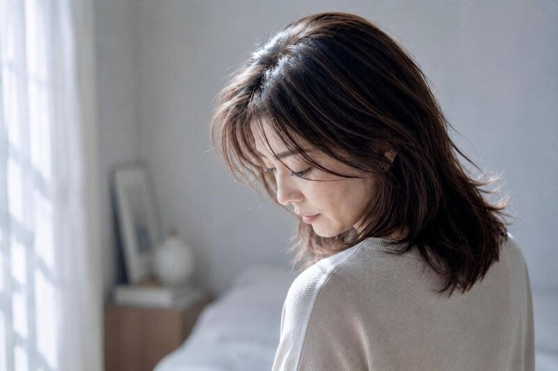 「最近、髪が細くなった気がする…」40代以降に知っておきたい髪の変化