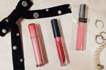 40代からの唇に足りない“血色感”をひと塗りで。ツヤも多幸感も叶える「夏の名品リップ」３選