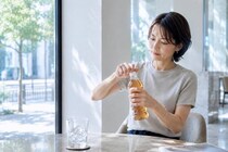 「ペットボトルのふたが開かない…」40代からの握力の変化、そのままにしていませんか？