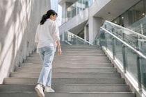 「最近、階段がつらい…」40代以降が見直したい“下半身の使い方”