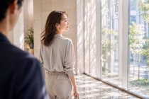 「会うたび元気になれる」男性が“手放したくない”と思う女性に共通すること