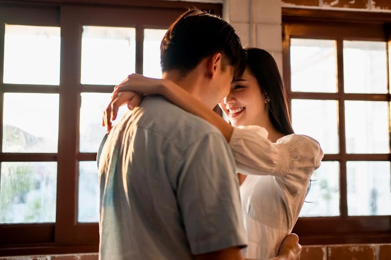 好きで好きでたまらないから。恋する男性が無意識に「言ってしまうこと」