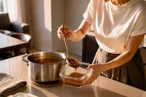 カレーは鍋のまま冷まして大丈夫？夏こそ気をつけたい保存の基本
