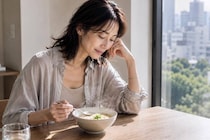 【40代・50代】“夜の炭水化物抜き”より効果的？夏に体を重くしないダイエット習慣３選