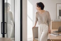 「なんだか姿勢が悪くなった…」40代以降が見直したい“立ち方・座り方”