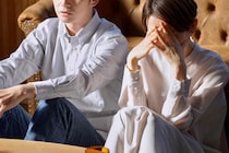 絶対に許せない…。浮気した男性に「後悔させる方法」