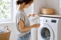 「洗剤って入れすぎると逆効果？」夏の洗濯で見直したい“洗剤の使い方”