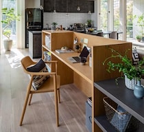 経験者の約7割がテレワーク継続中！ 疲れにくいワークスペースの作り方