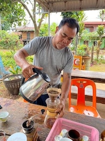 ラオス南部・ボラベン高原で見た、“産業”を越えたコーヒー文化