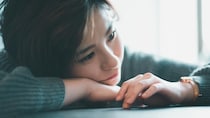 【新連載】哲学的な言葉で心に寄り添う”人生先生"流「気分」に振り回されない生き方