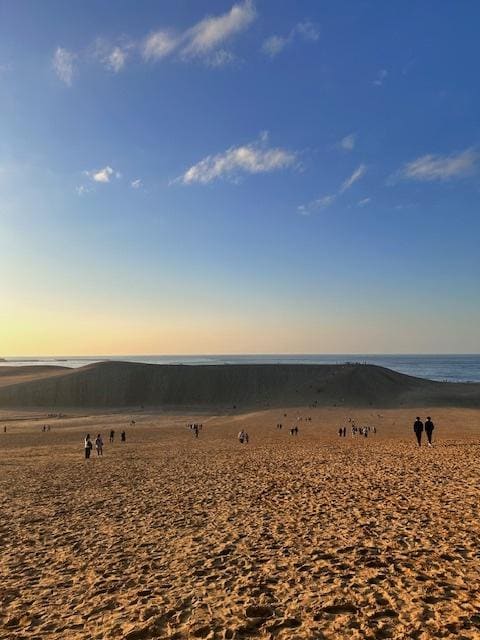 砂の上に立つ｜益田ミリ