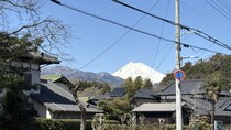 富士山の見えるお寺で（3月14日）―母の四十九日だった。
