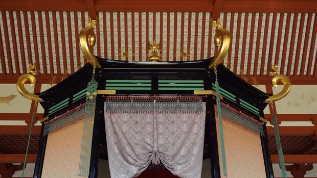 僧侶の道鏡があわや天皇になりかけた激ヤバ事件もあったし、呪詛して天皇を殺しちゃったりもしたよ!|房野史典