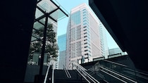 都会派になりたい（5月19日）― 太田胃酸、リュックで暴発。｜燃え殻