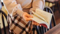 「やりたいこと、あきらめないでね。」“あの人”の最期の手紙に書かれていた大切な言葉。あれから10年、37歳になった彼の今は──。