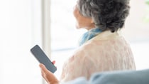 「もう一度ママに会いたい」小説家と女子高生が奇跡の再会を試みる運命の日、「七夕」｜越尾圭