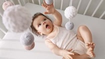 影を見るだけでボールだとわかる？ 赤ちゃんの驚きの視覚