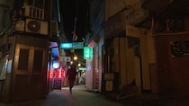 真夏の夜のコインランドリー｜佐津川愛美