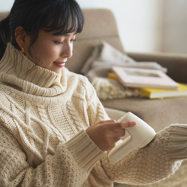 を着たままでも毛玉をカットできる仕様