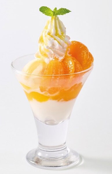 早生みかんとヨーグルトのミニパルフェ