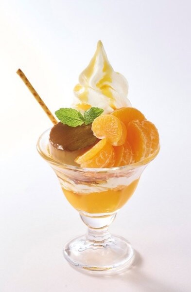 自家製プリンのジョナサンデー（早生みかん）