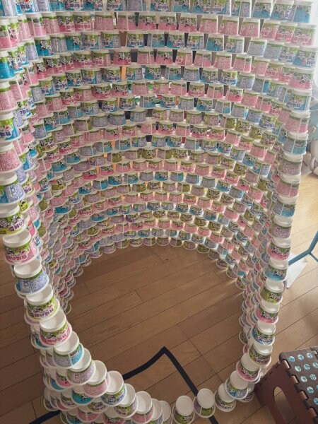 高さは2メートル近く