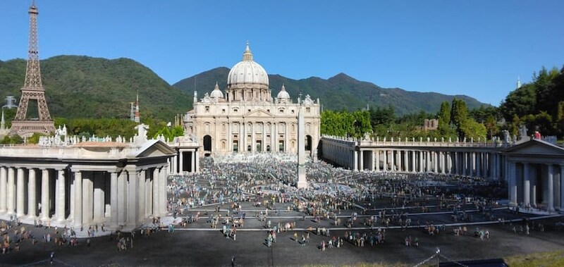 サン・ピエトロ大聖堂のミニチュア
