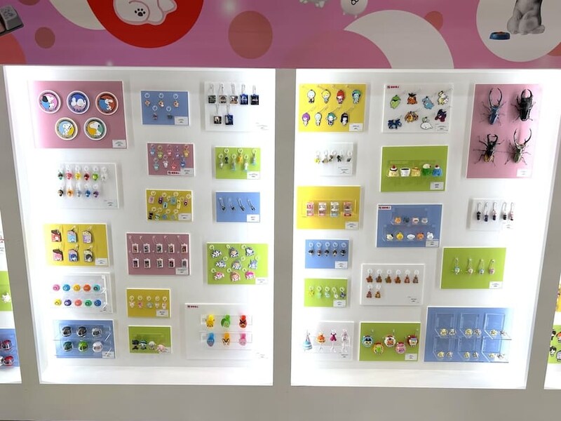 約300種類の最新アイテムが並ぶ