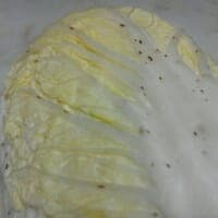 白菜の黒い斑点はポリフェノールだった　農林水産省が「捨てないで」と呼びかけ