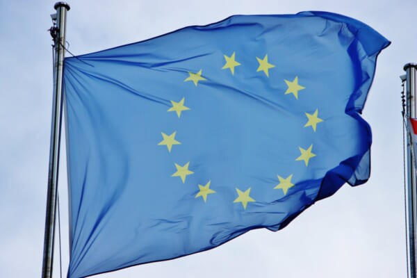 EU、ネット上での児童性被害対策を強化　日本企業にも影響広がる可能性