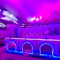 違和感満載のサイケな銭湯でほっこり入浴　蒲田で開催「脳汁銭湯」体験レポート