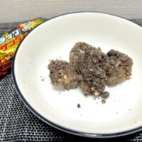 これは反則級　公式の餅アレンジ「ブラックサンダー餅」がうますぎた