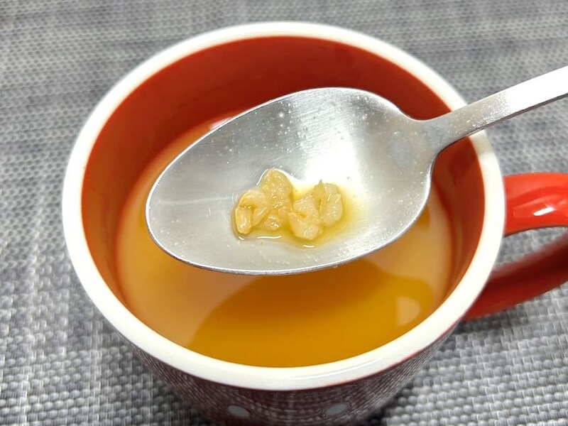 お米は小粒で、崩れている