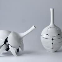 一輪挿しがカブトムシに変形する陶芸作品　可動構造に込められた1年の試行錯誤