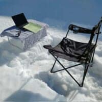 「スキー場からのレッスンは君が初めてだ」やむを得ず“雪庭”で英会話を受けた男性に称賛集まる